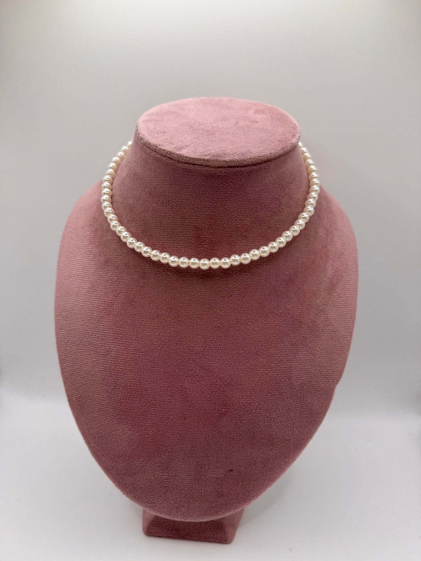 Collier rigido perle