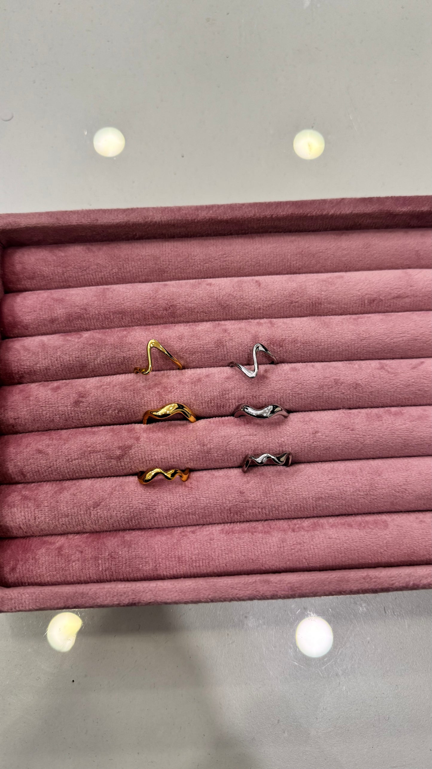 Essential rings onda