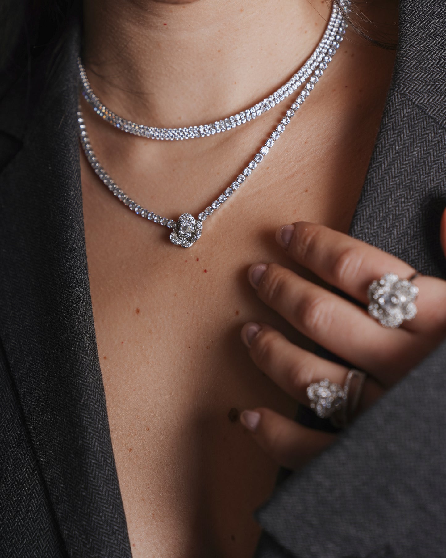 Collier tennis rosa inglese