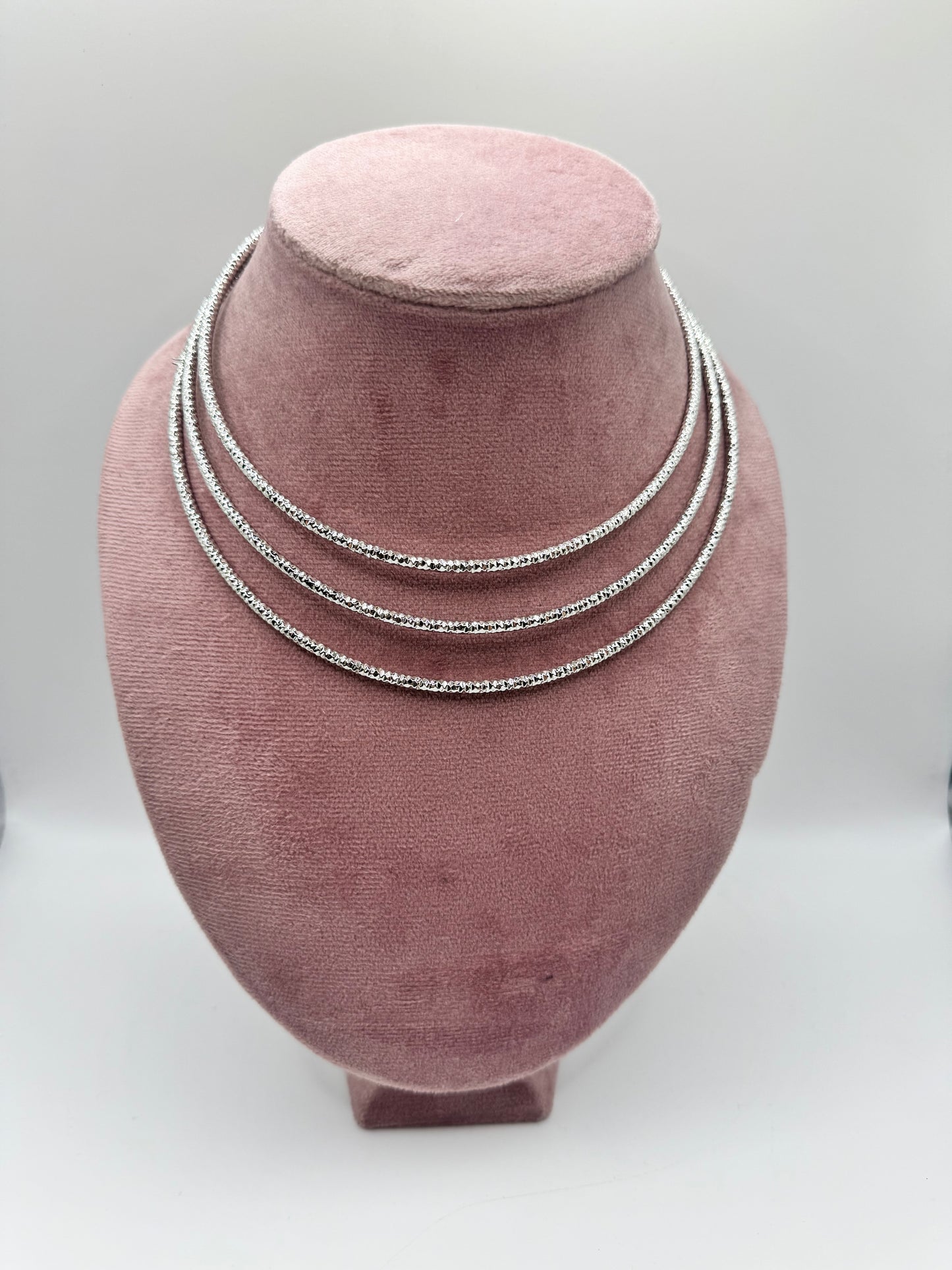 Collier 3 fili rigido