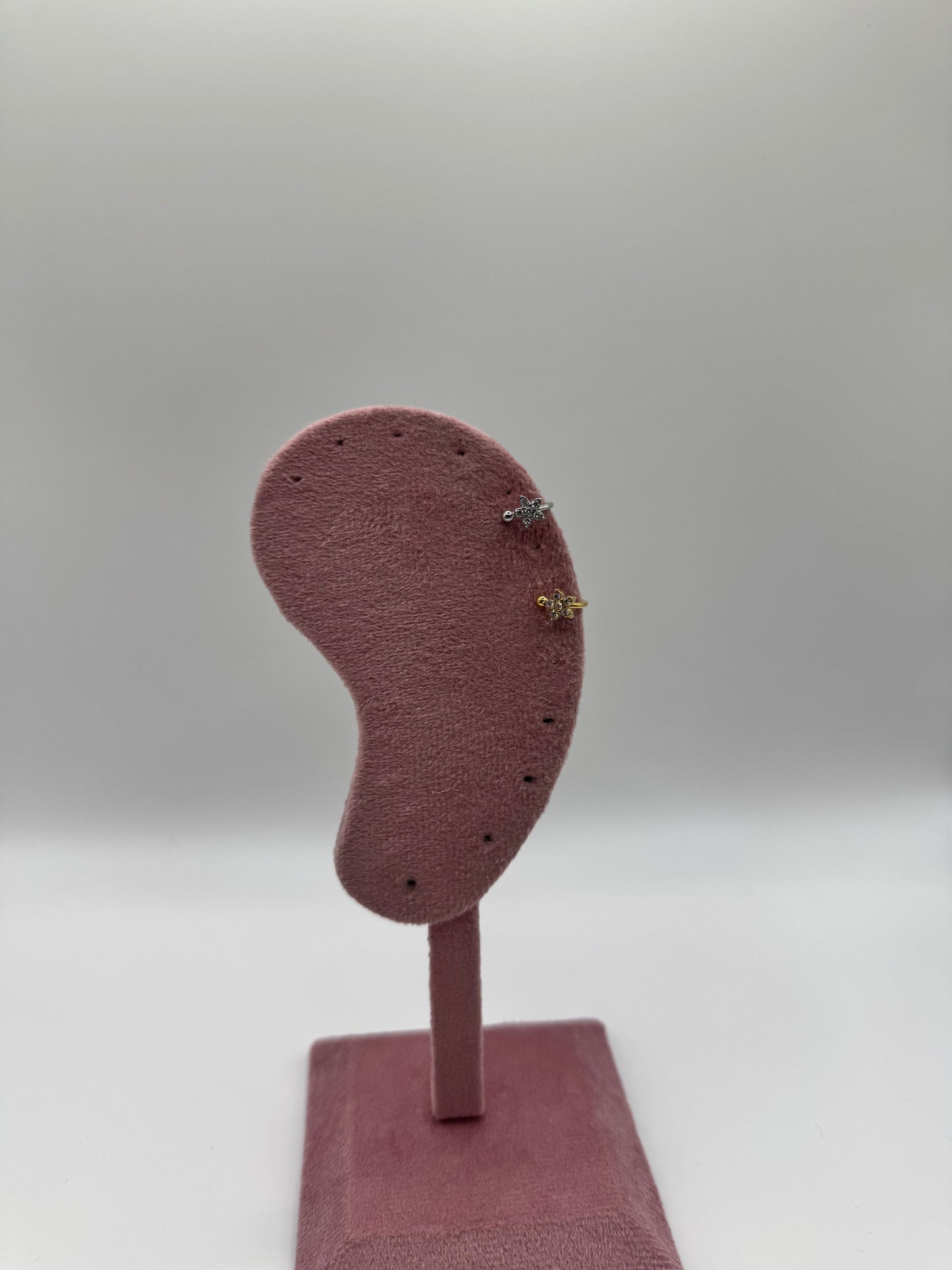 Earcuff mini flower