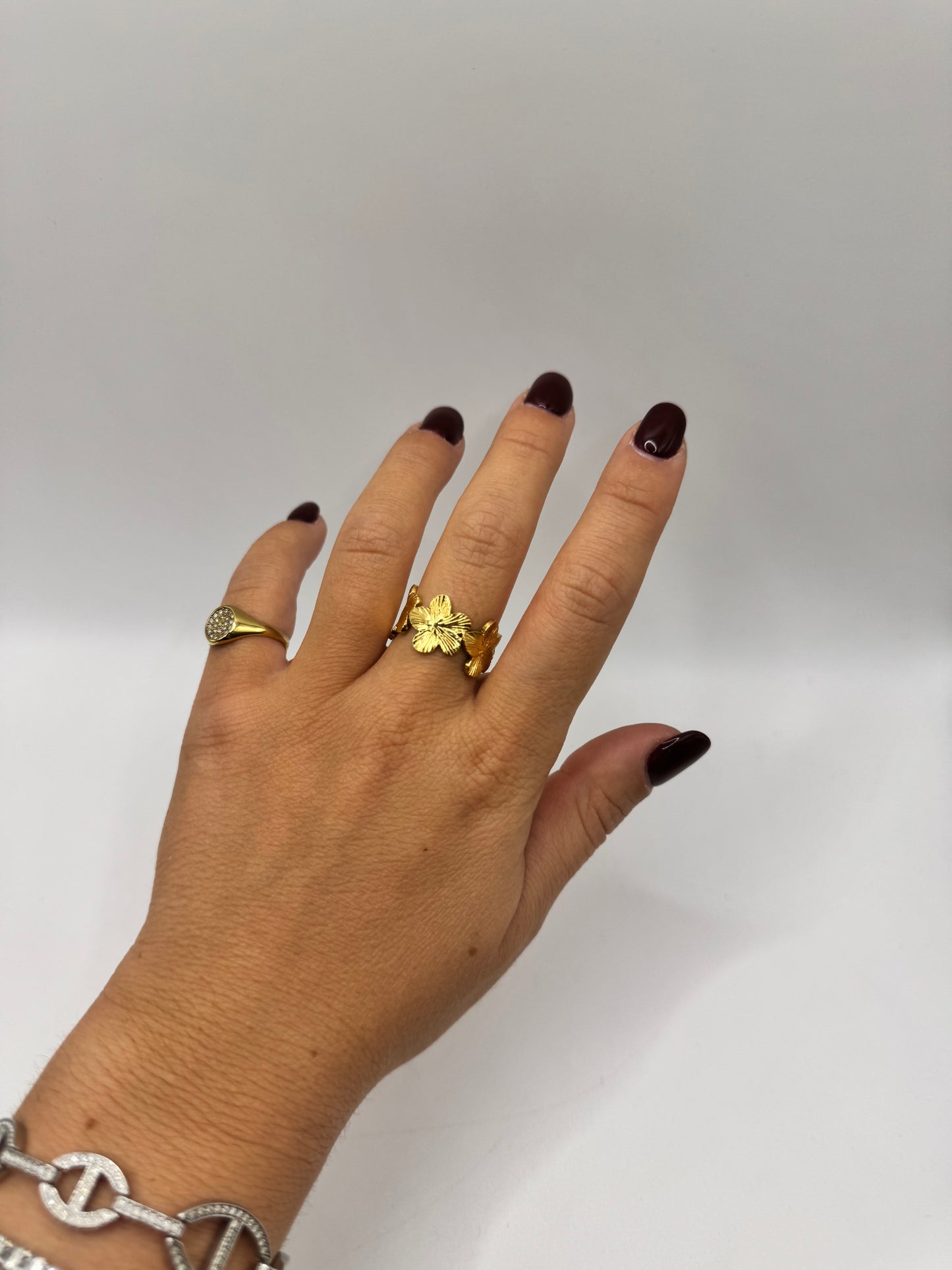 Anello flower