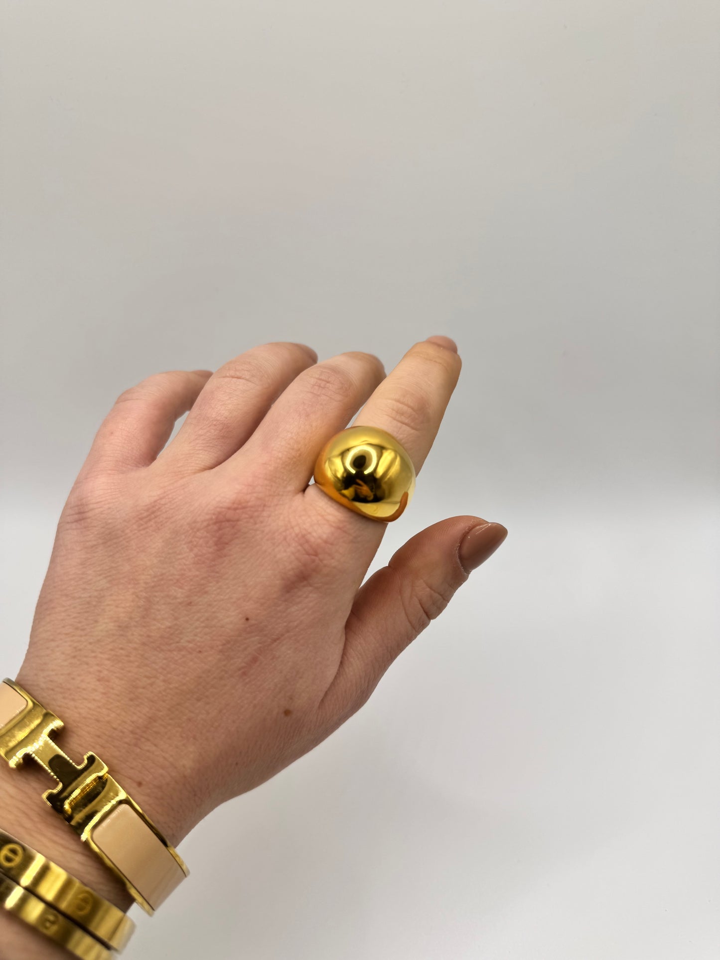 Bottone ring
