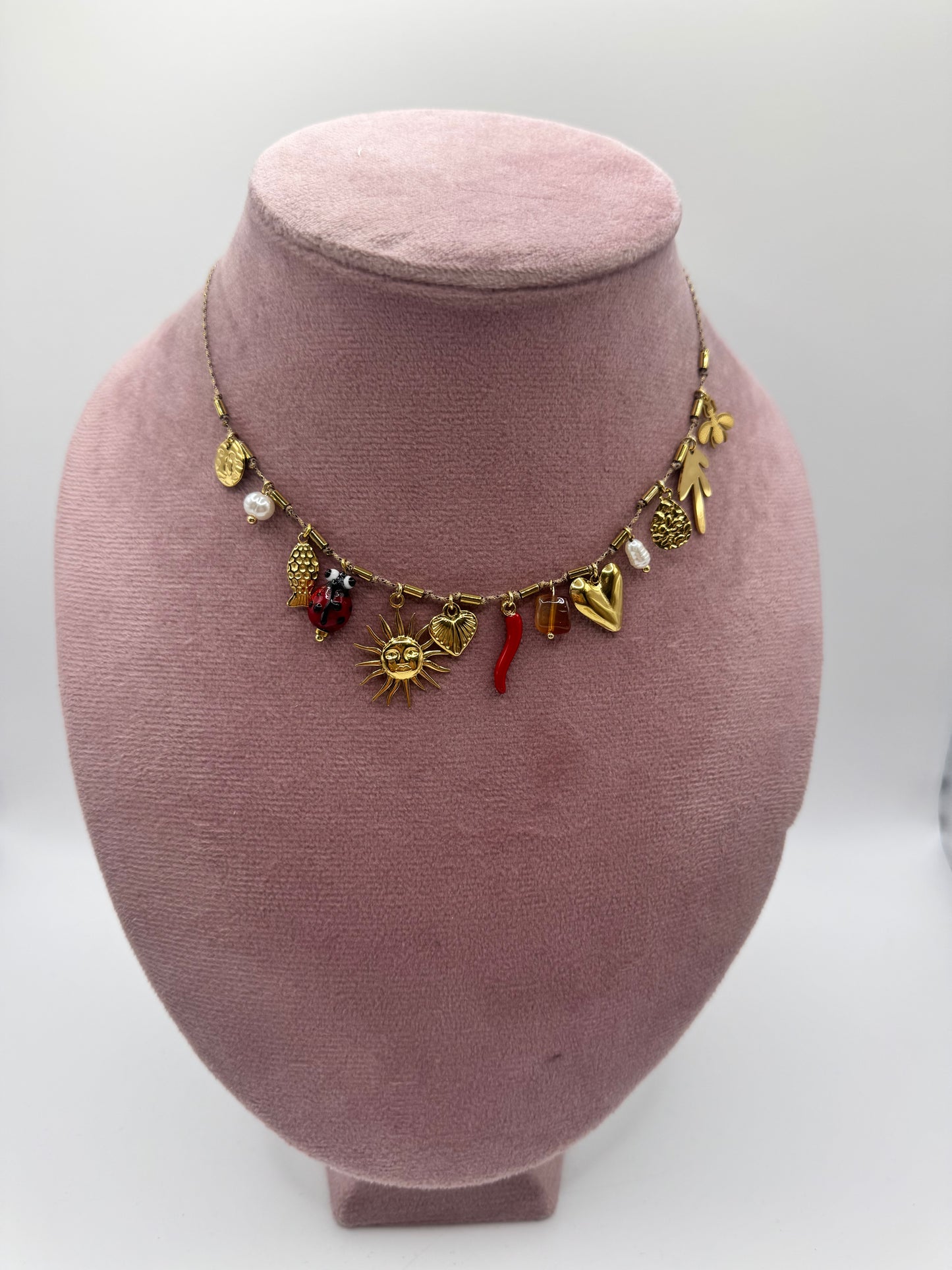 Collana filo charms bronzo