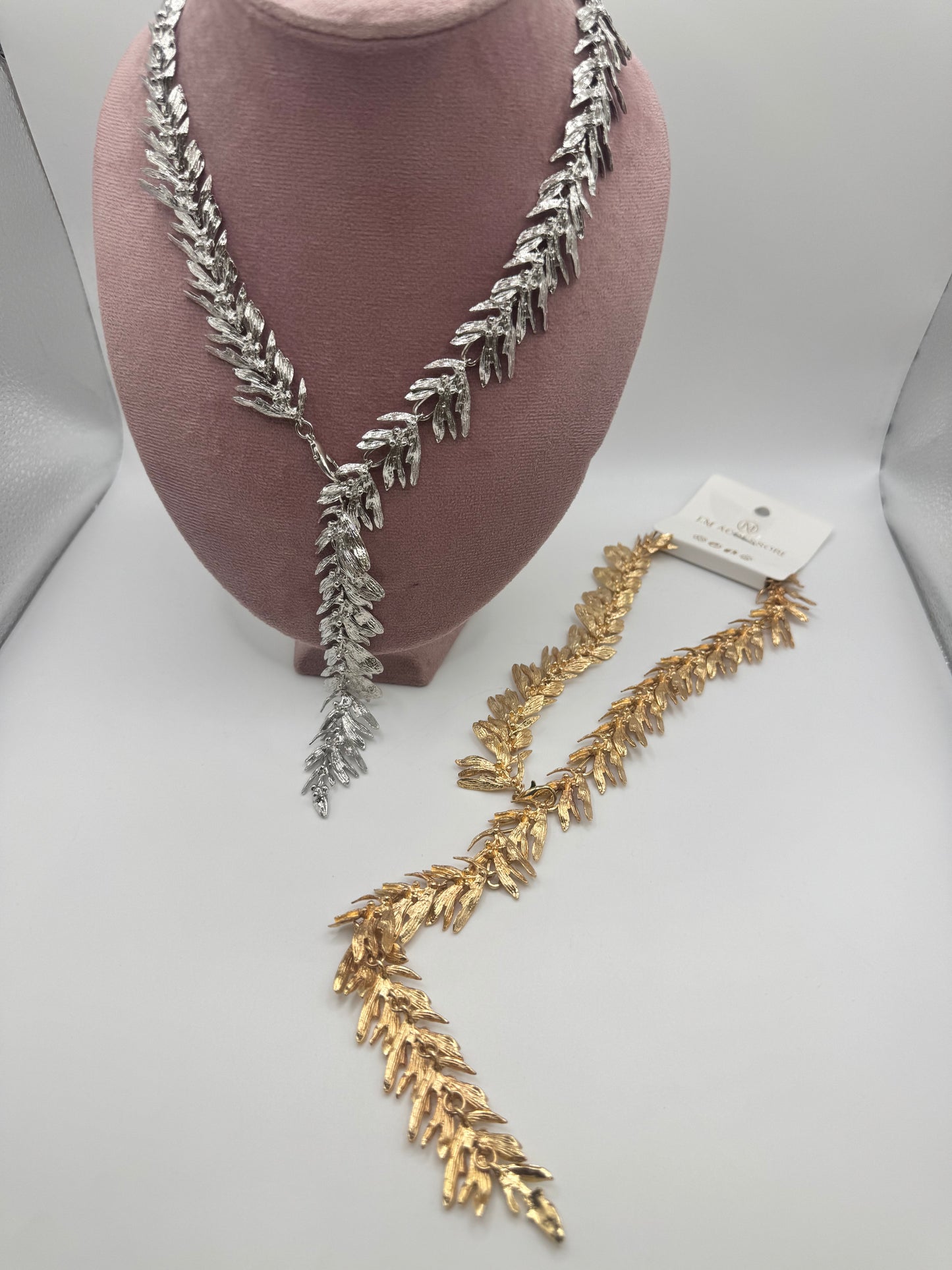 Collana Y giungla