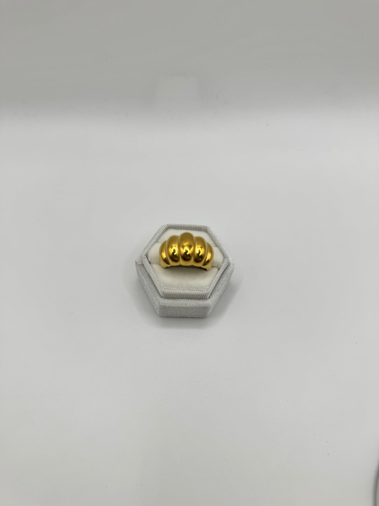Anello croissant maxi