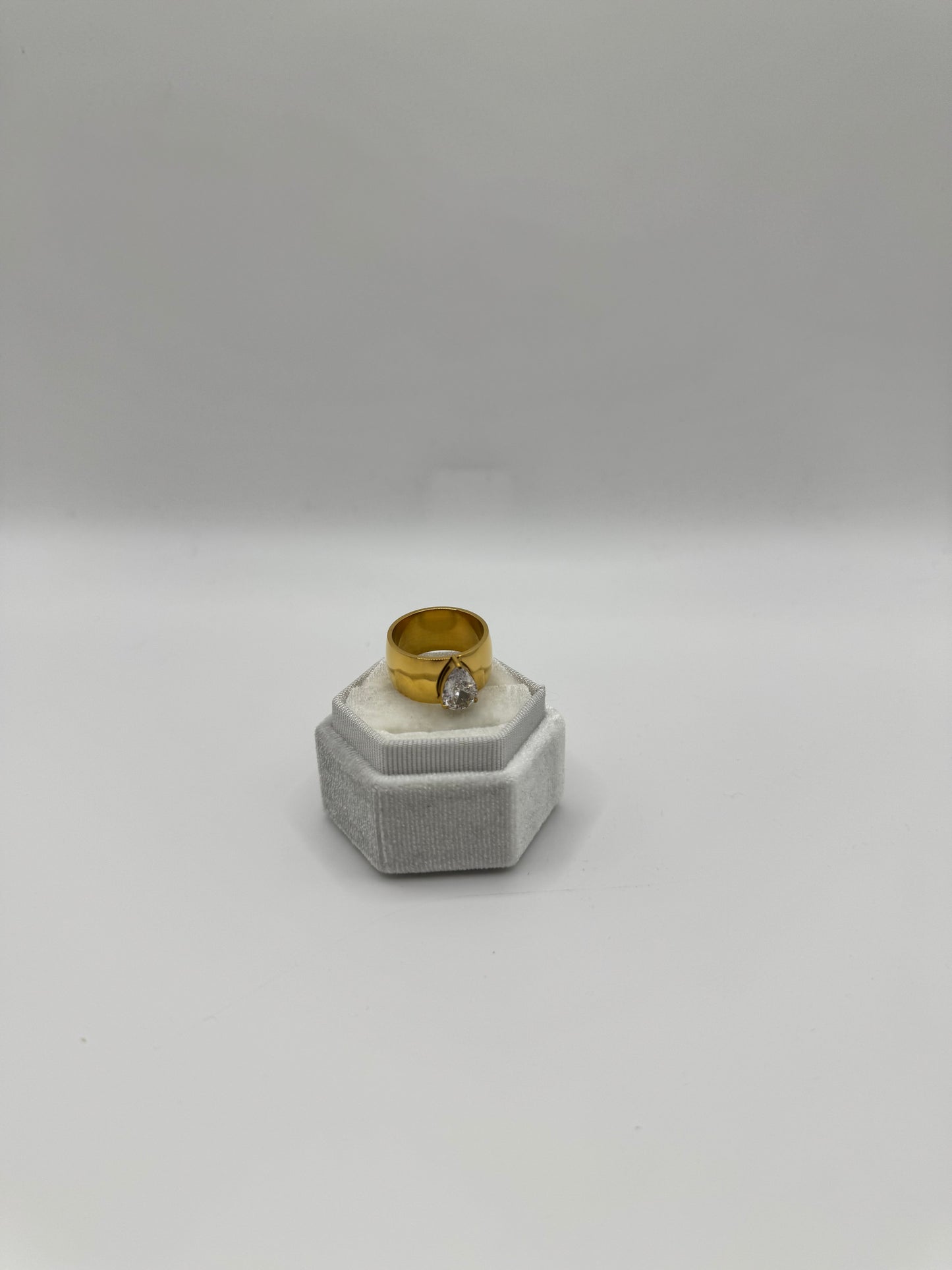 Estrelle fascione ring uni a misura 18