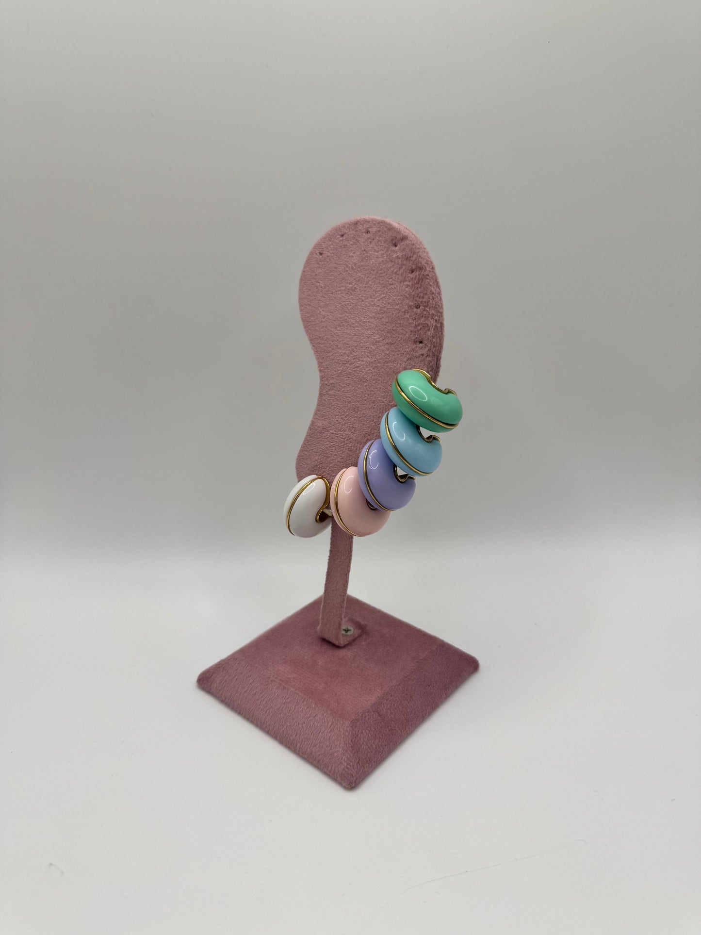 Super bomb pastel