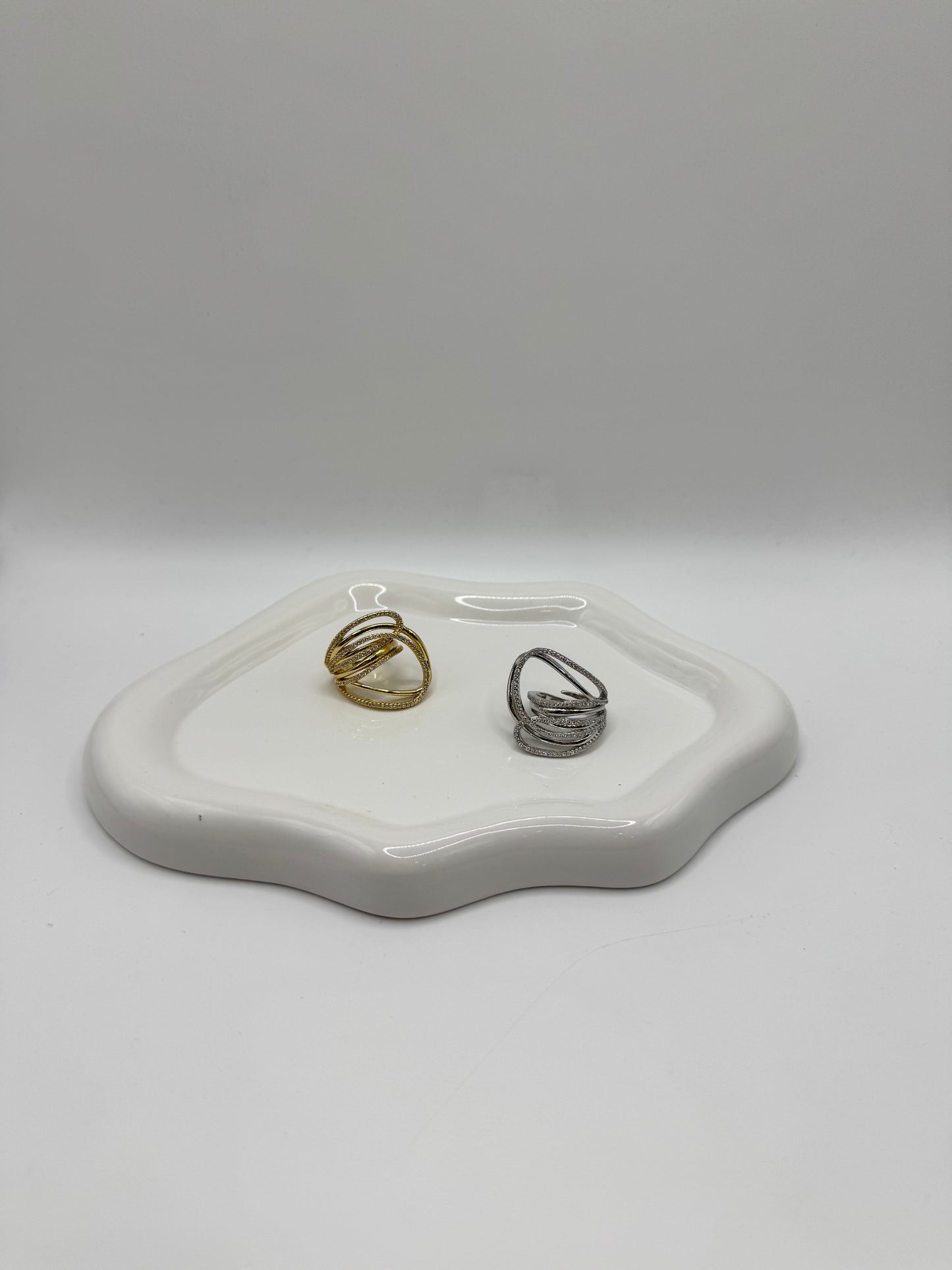 Anello particolare