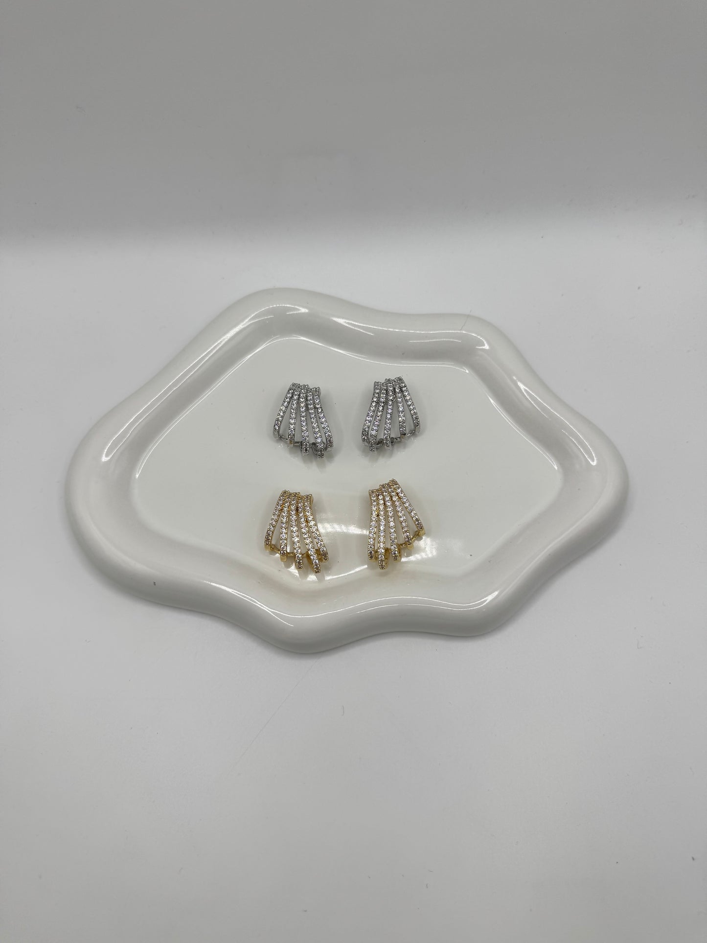 Coppia di earcuff shiny