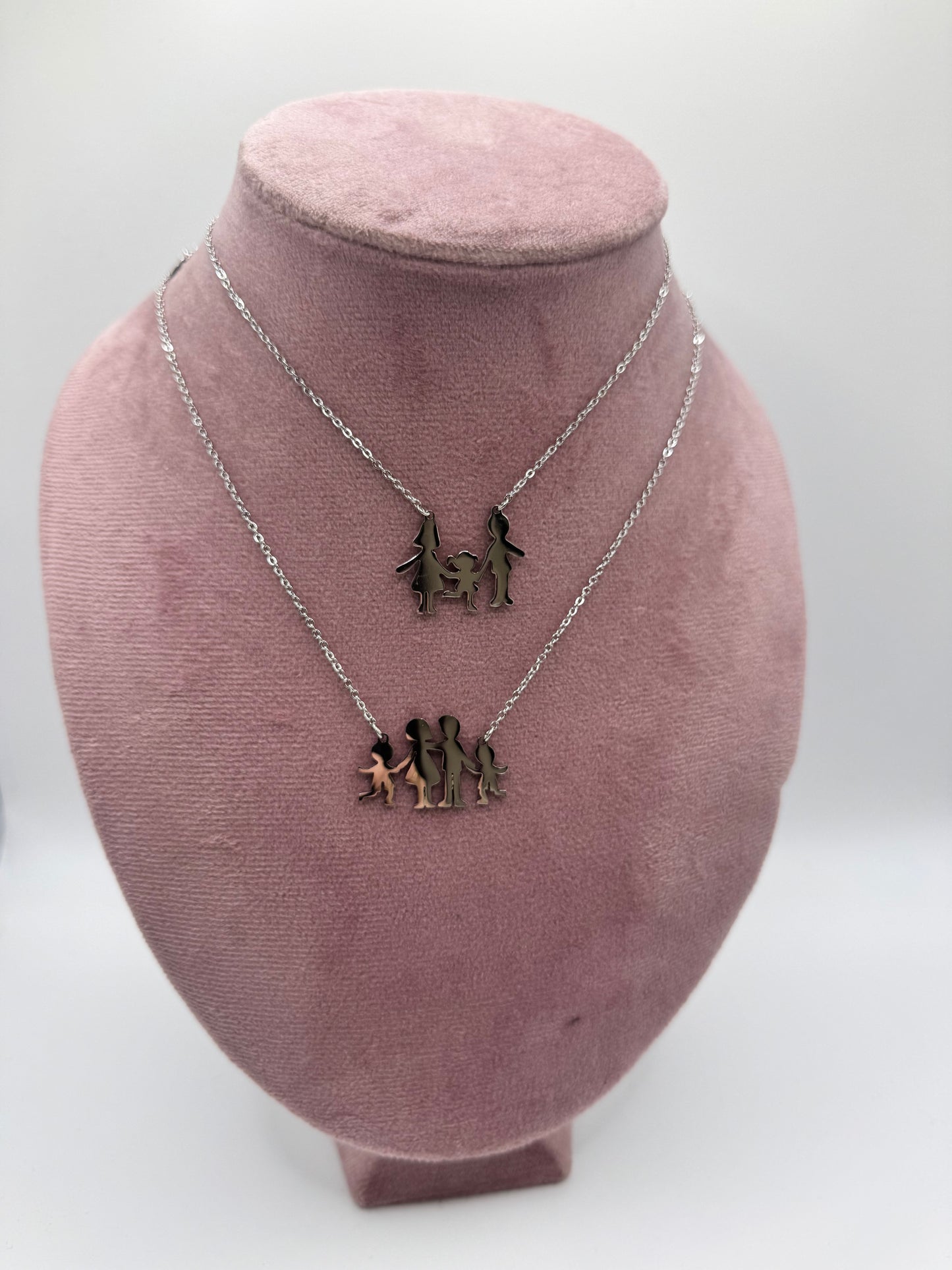 Collana family
