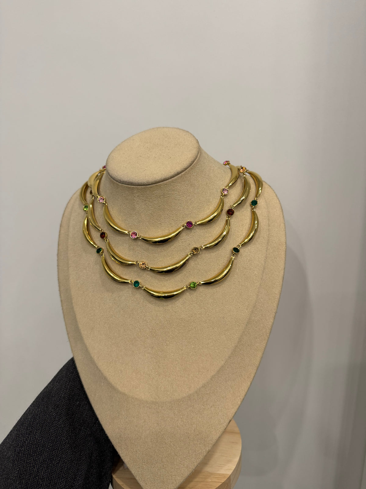 Collier archi color