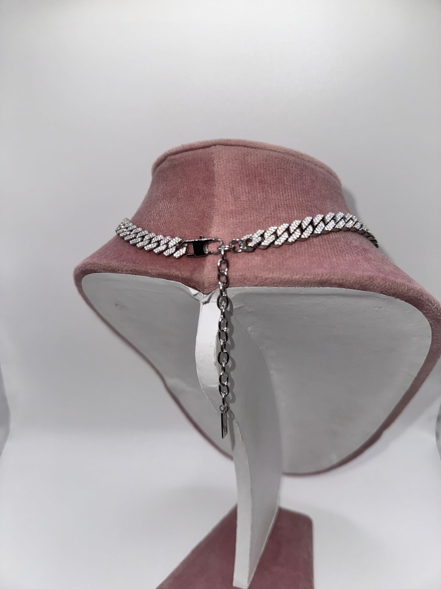 Collier groumette pavè