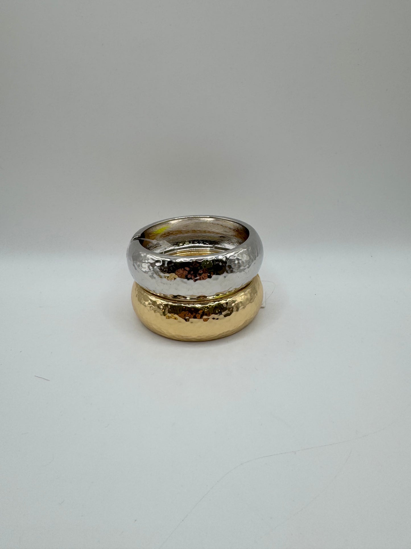 Bracciale martellato