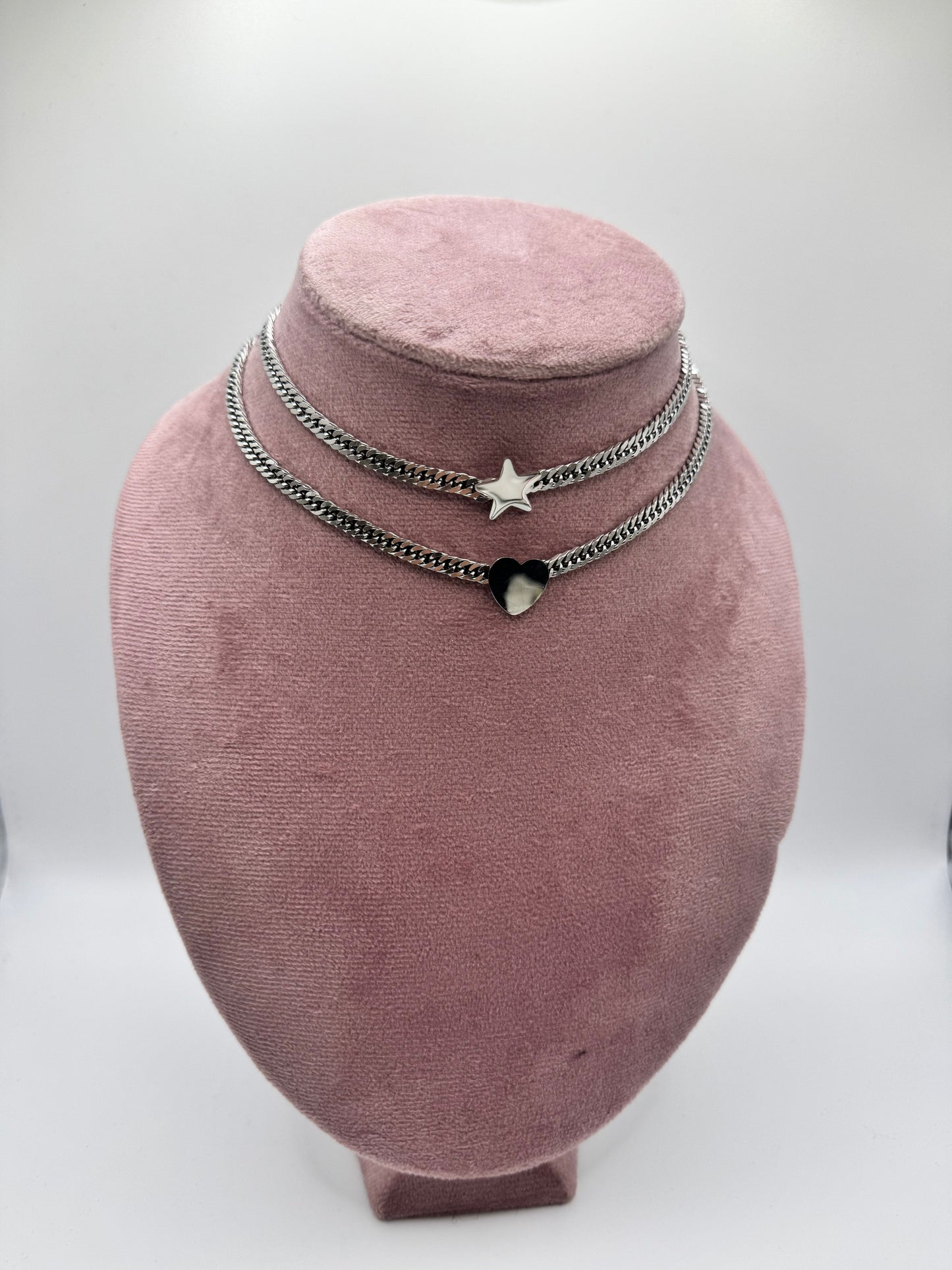 Chocker flat chain
