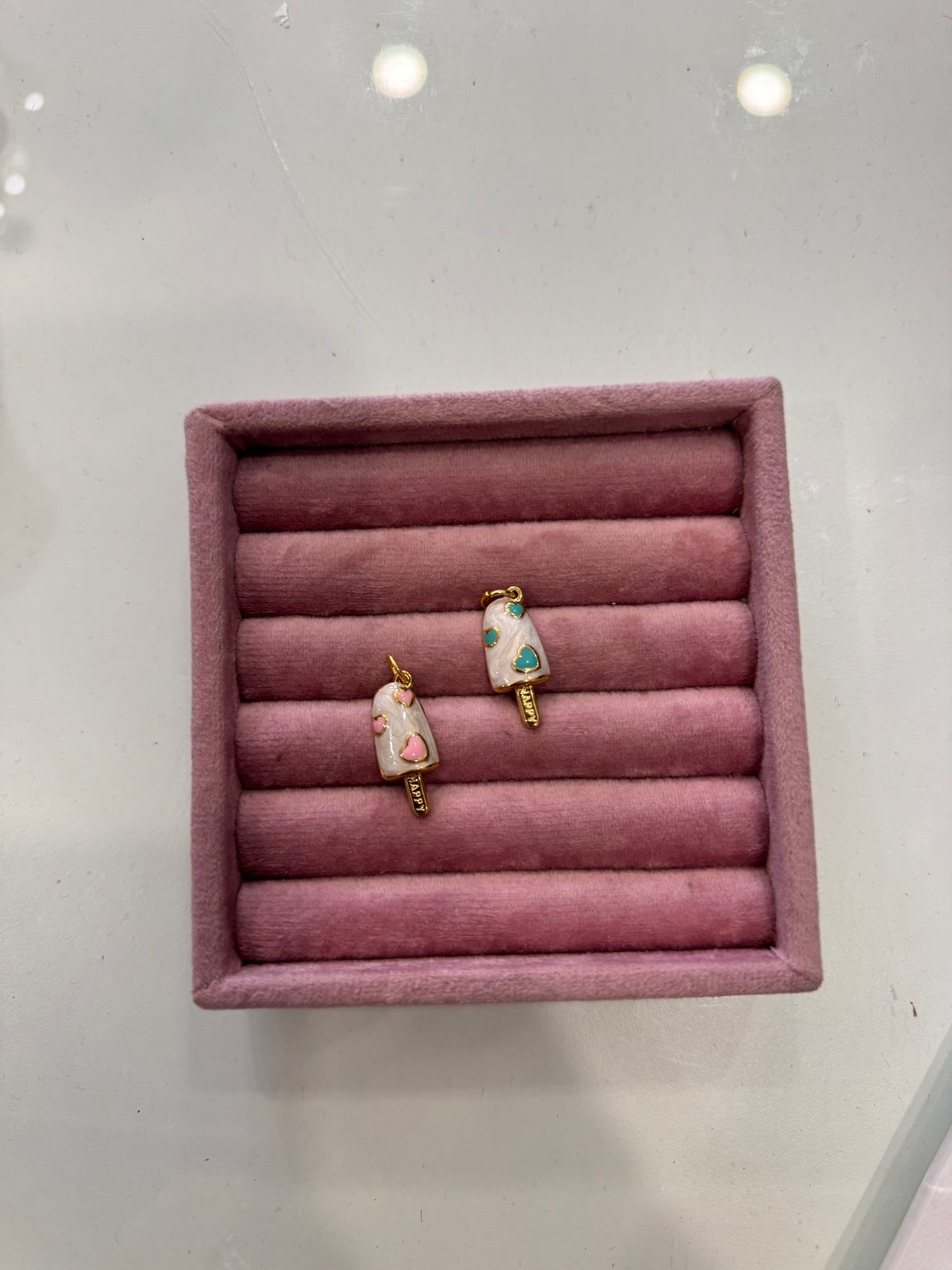 Charm ghiacciolo
