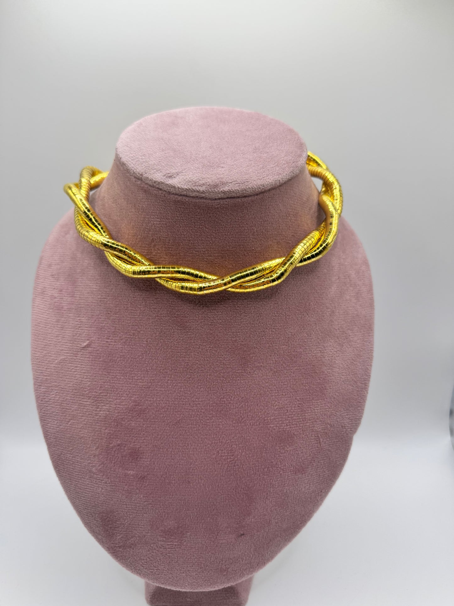 Collana milleusi