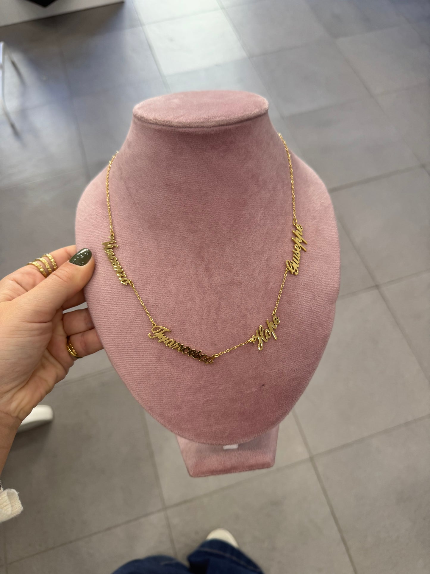 Girocollo personalizzato nomi