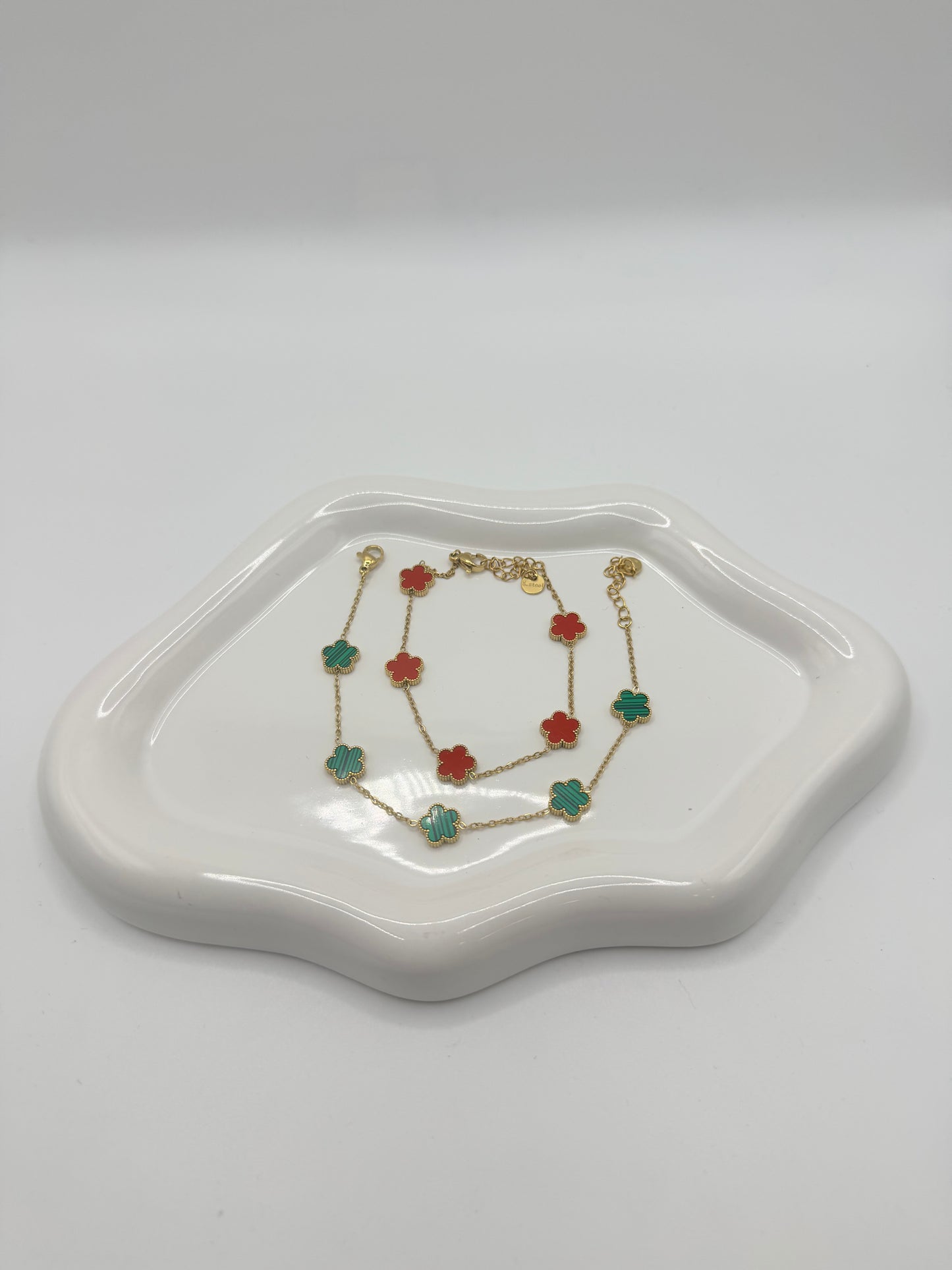 Mini flower bracialets