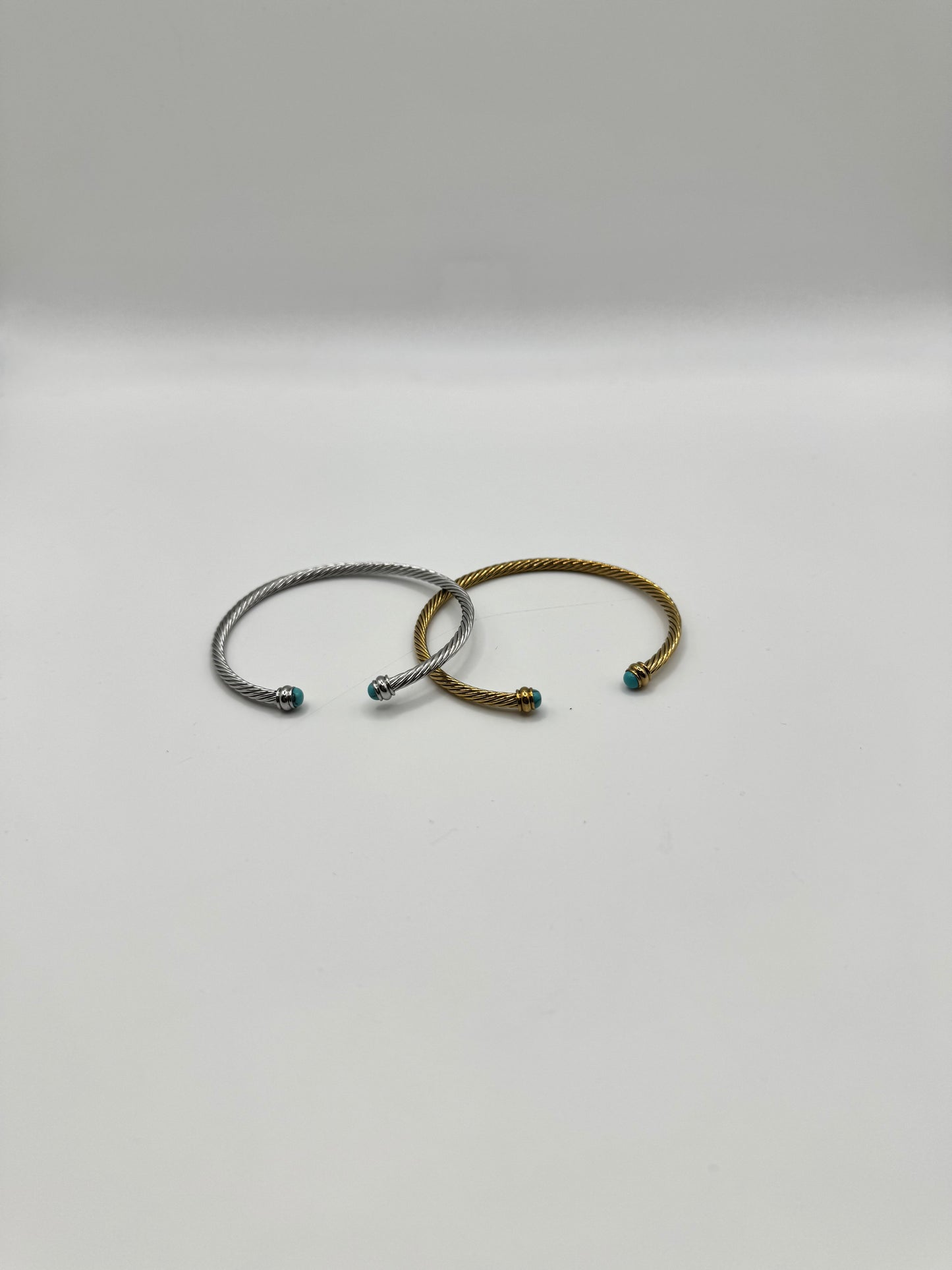 Bracciale rigido turchese