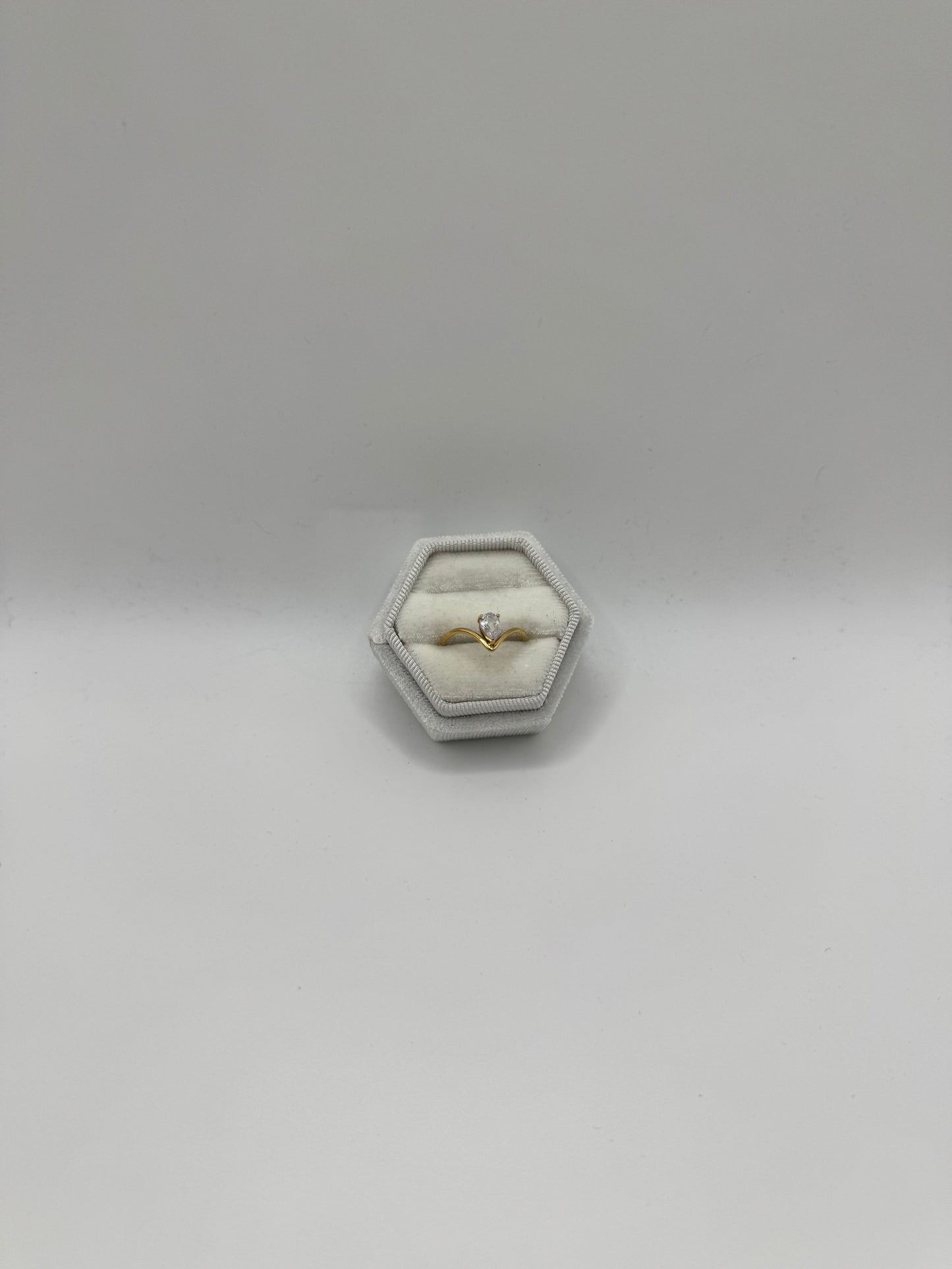 Anello V Estrelle