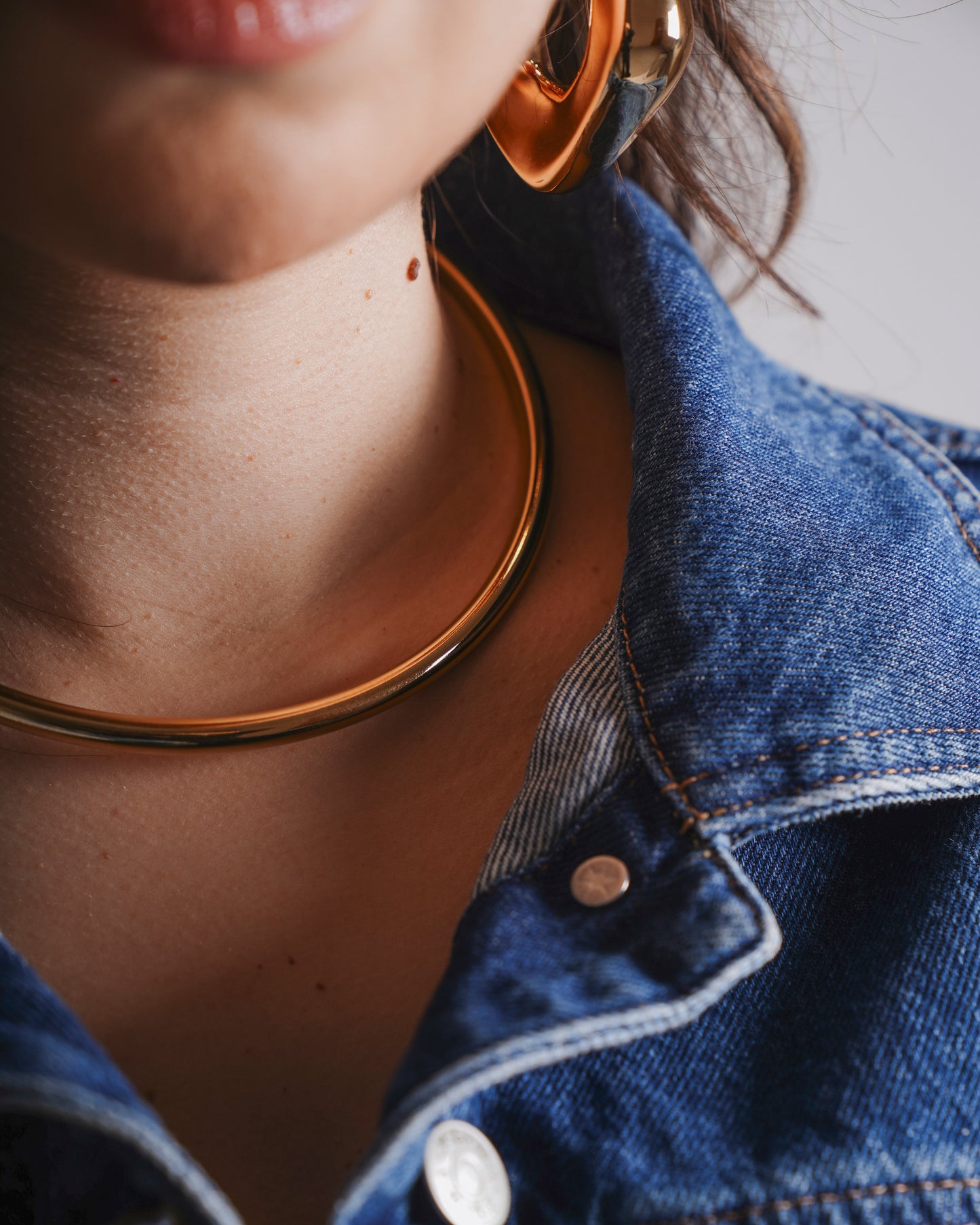 Collier rigido tubolare