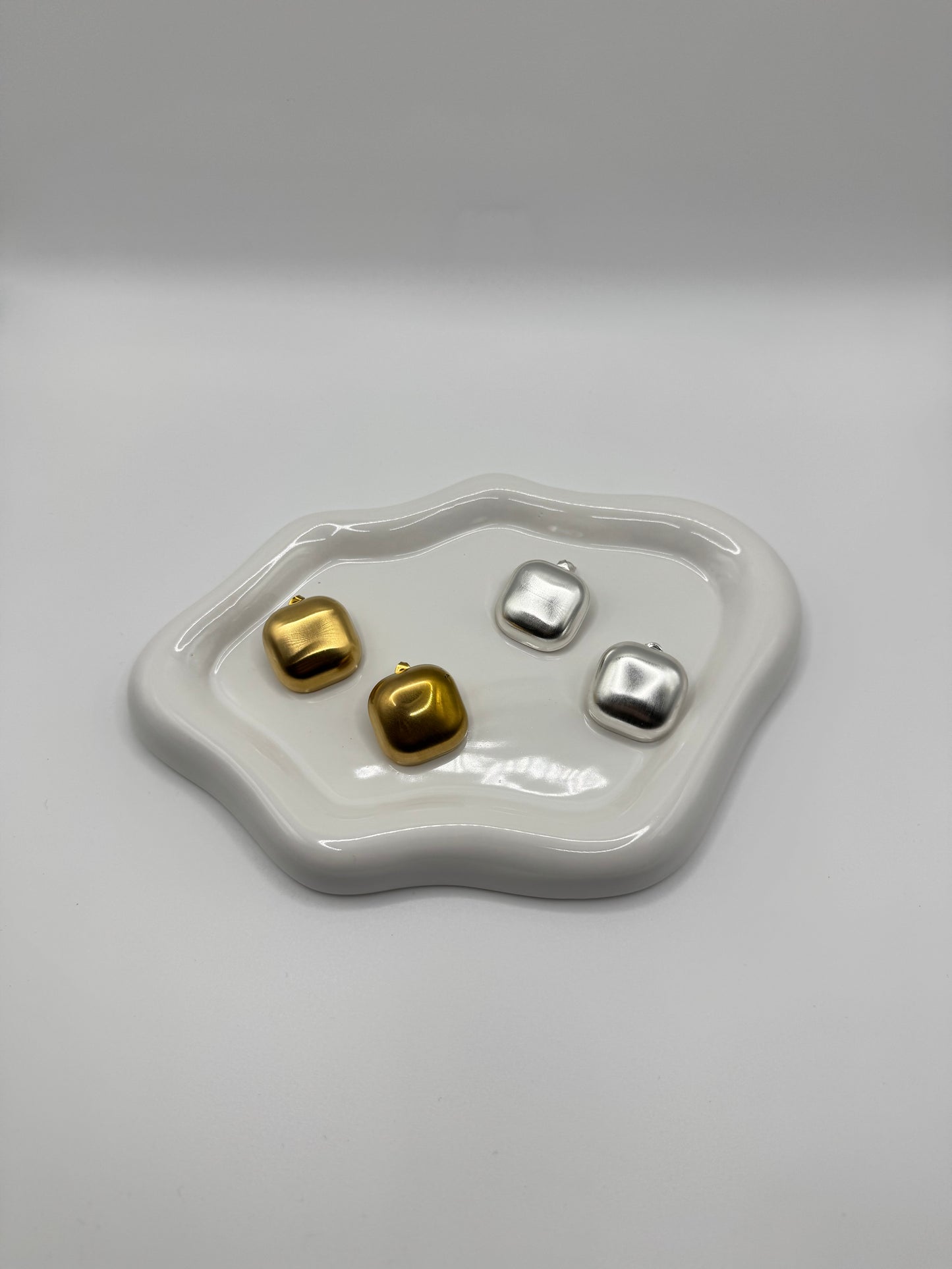 Bottone quadro satin