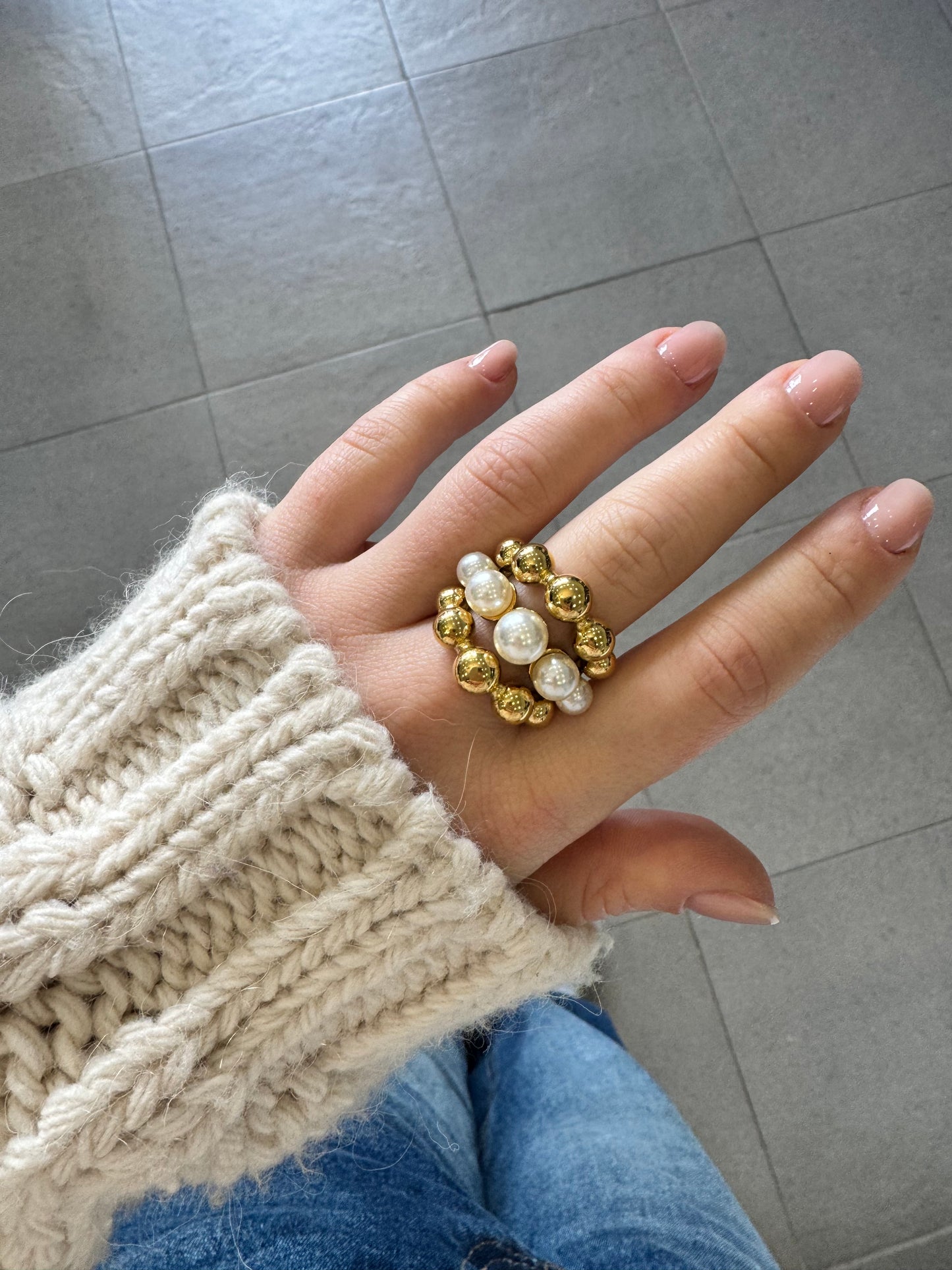 Big bubbles pearl ring