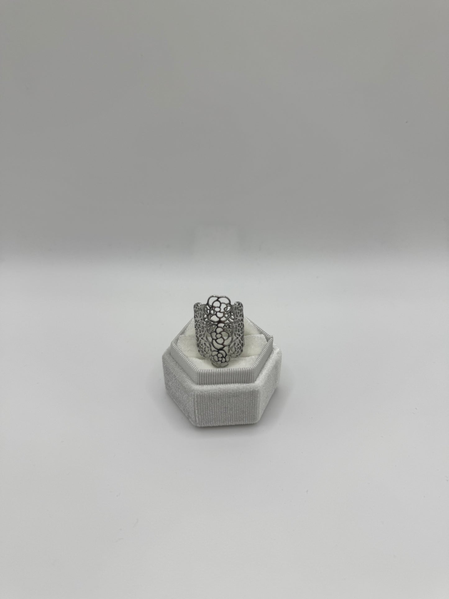 Anello fascia di rosa inglese