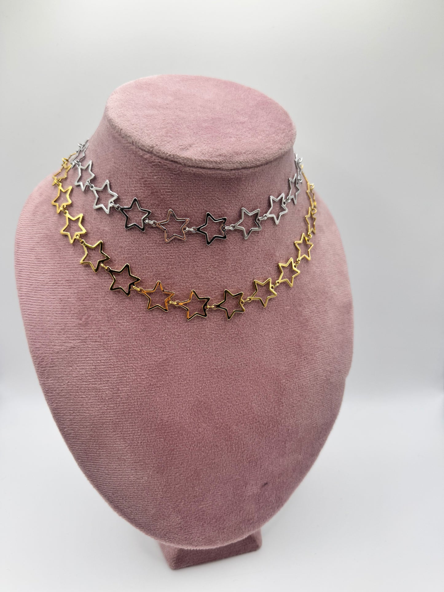 Collier stelle