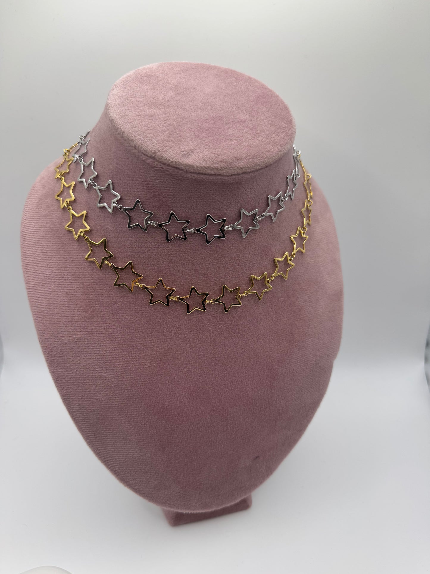 Collier stelle
