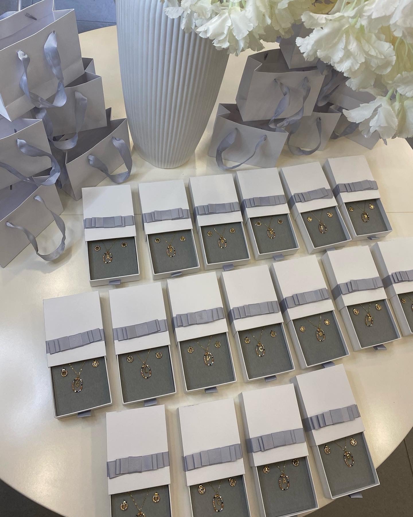 Box collana+orecchini