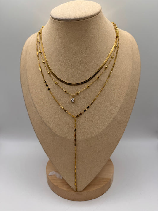 Collana 3 fili punto luce goccia
