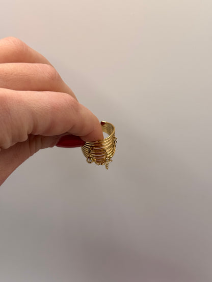Anello fascione con pendenti