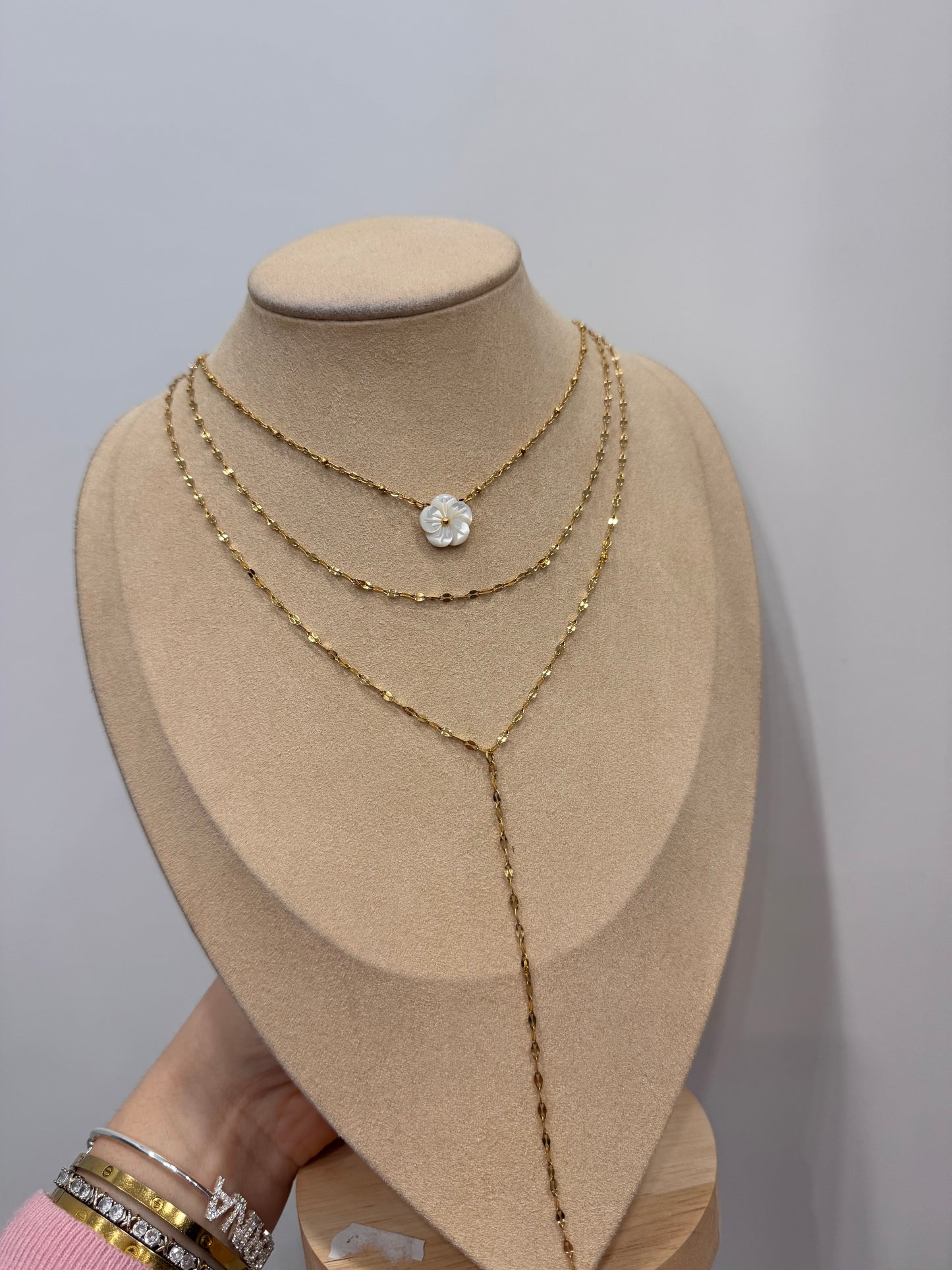 Collana fiore madreperlato