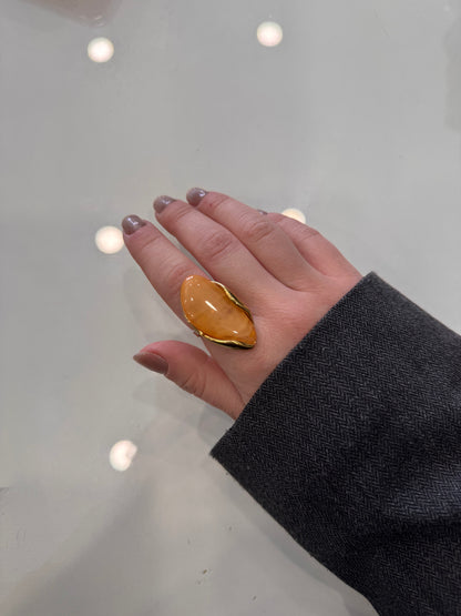 Anello pietra color