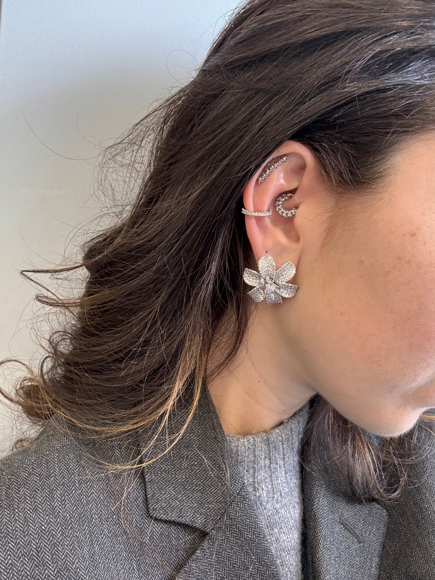 Flower chic earrings