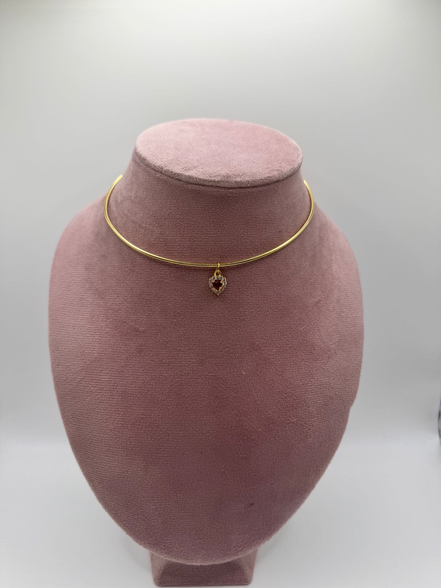 Girocollo rigido per charms