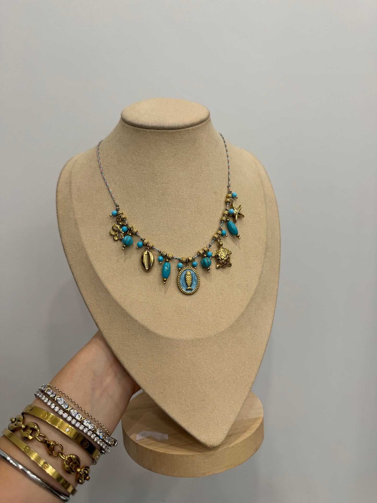 Collana filo charms turchese