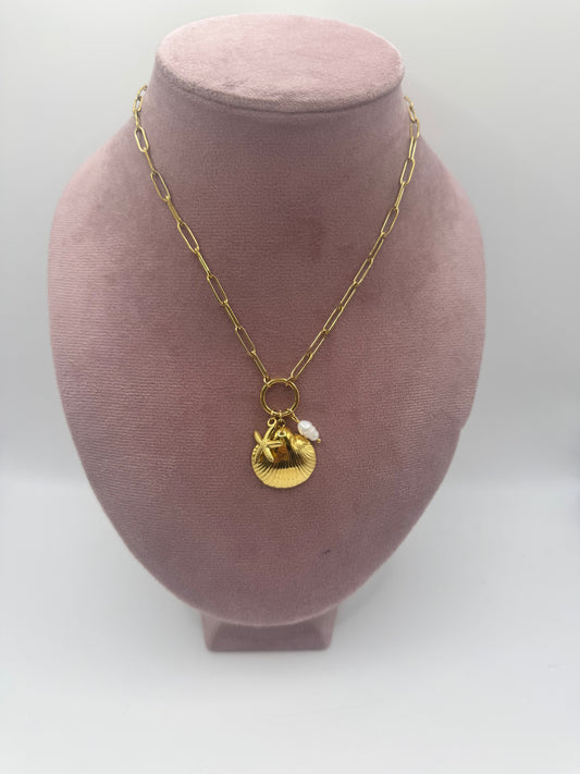 Collana conchiglia e perla