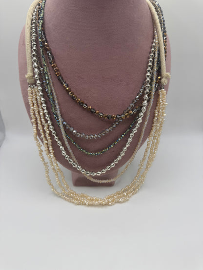 Collana coralli e nappa