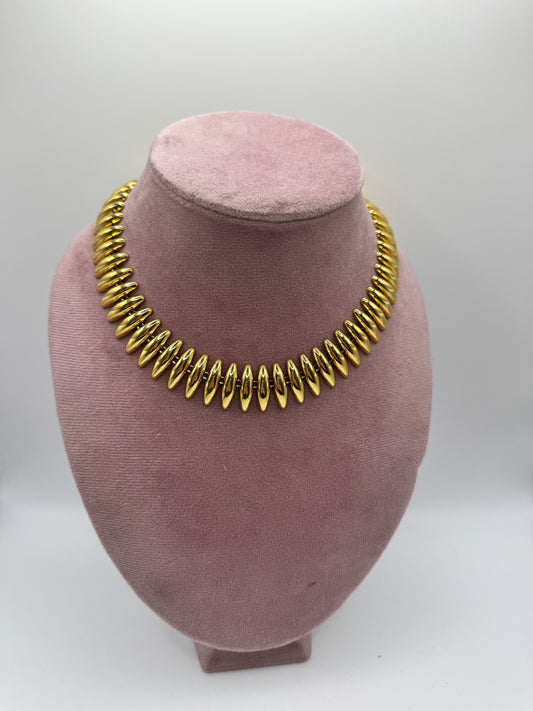 Collier Regina