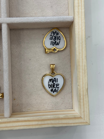 Charms frasi per collane