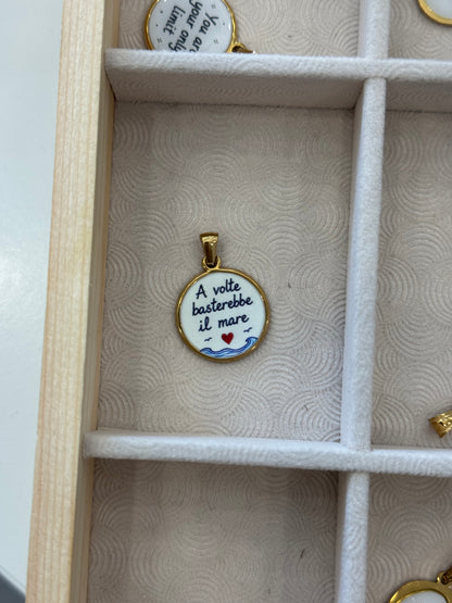 Charms frasi per collane