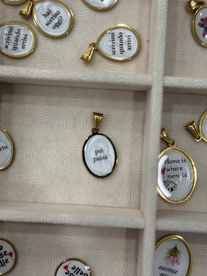 Charms frasi per collane