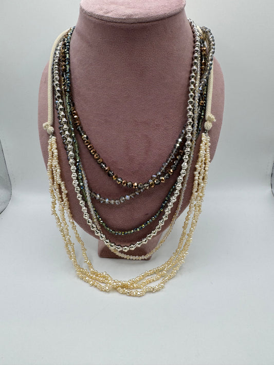 Collana coralli e nappa