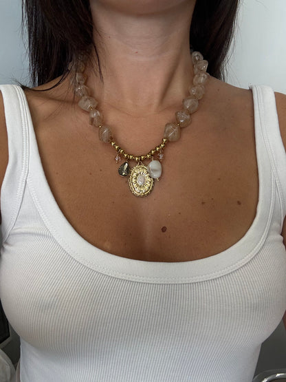 Collana pietre con charms