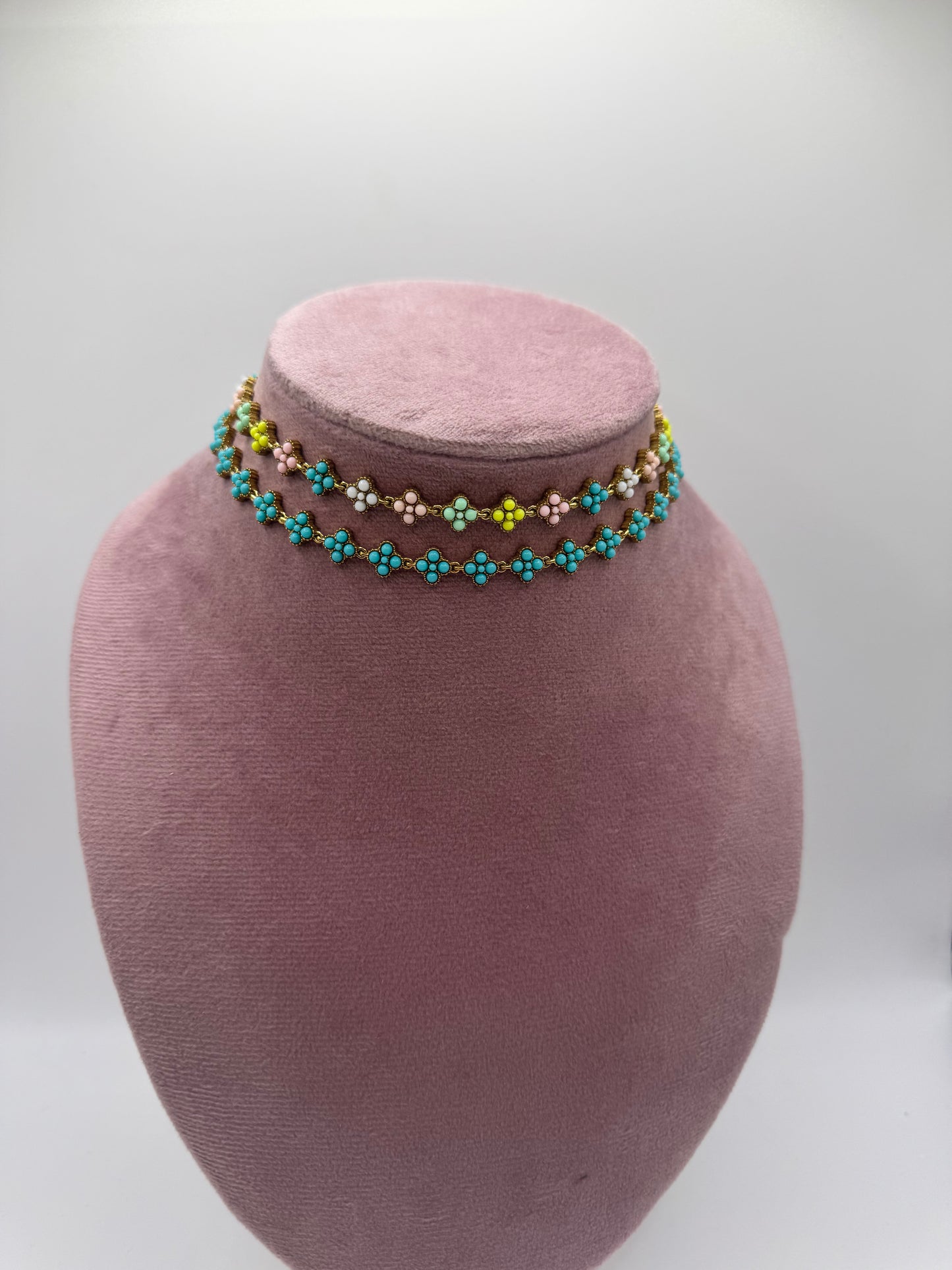 Chocker Maya color