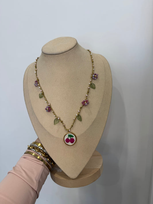 Collana ciliegia ricamo