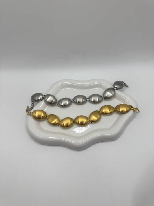Bracciale chicchi satinati